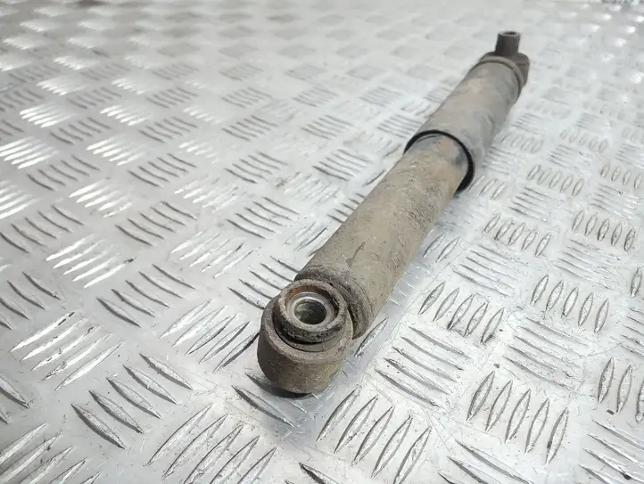 Kia Soul (2008 - 2011) 553002K930 Задний aмортизатор — фото 2