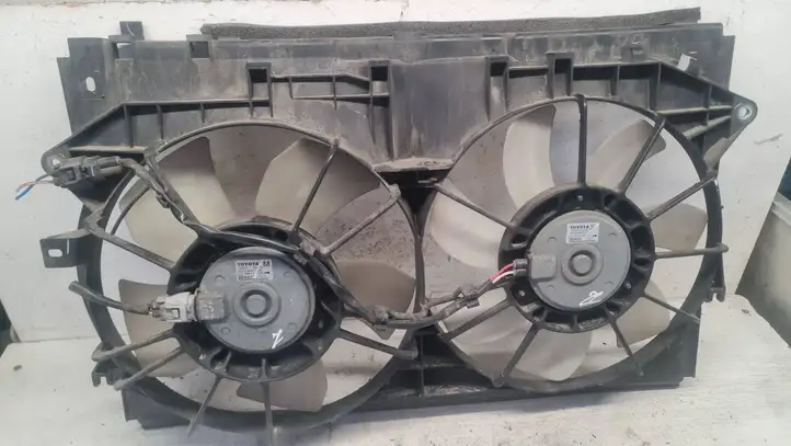 Toyota Corolla Verso AR10 (2004 - 2009) 163630G050 Электровентилятор радиатора — фото 1