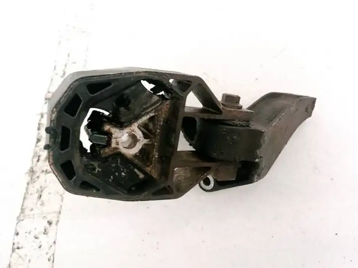 Ford Kuga I (2008 - 2012) N07011A160B Кронштейн двигателя — фото 1