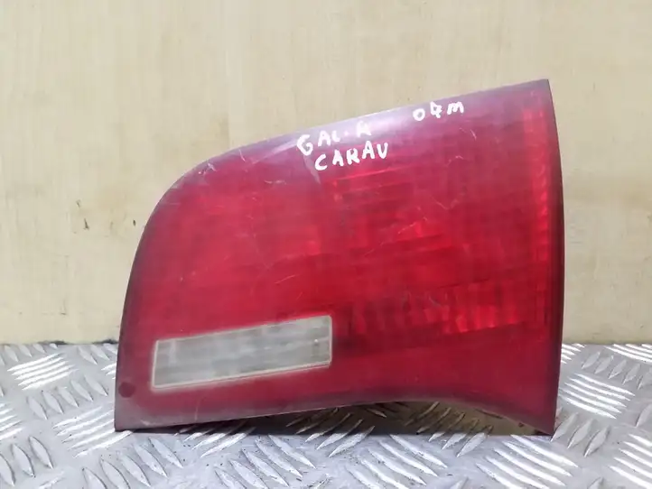 Audi A6 S6 C6 4F (2008 - 2011) 89037748 Задний фонарь в крышке багажника — фото 1