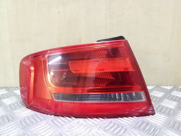Audi A4 S4 B8 8K (2007 - 2011) 8K5945095D Задний фонарь в кузове — фото 1