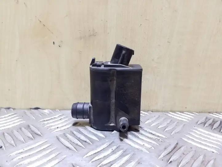 Kia Sorento (2006 - 2009) 985103E000 Насос омывателя стекла — фото 3