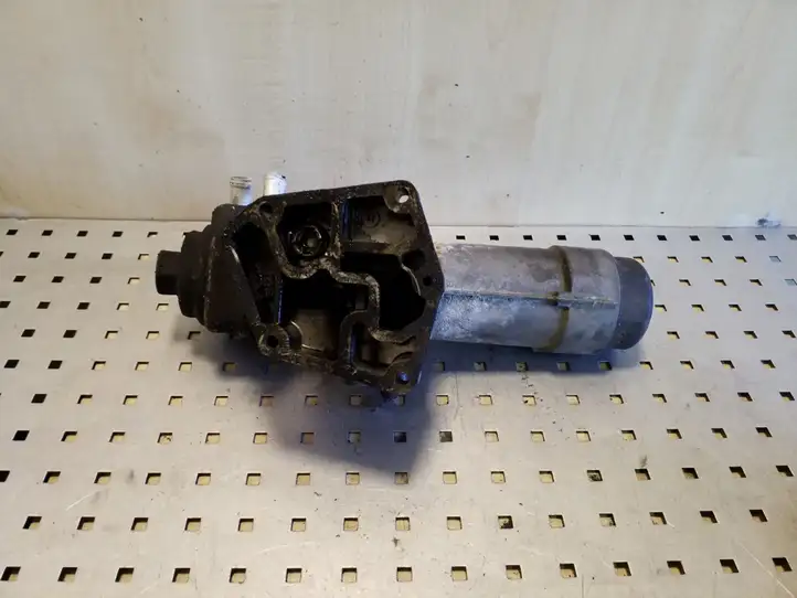 Audi A3/S3 8L (2000 - 2003) 038115389 Кронштейн масляного фильтра — фото 3