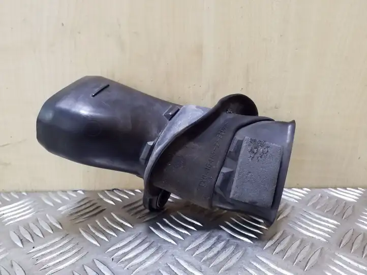 Audi A3/S3 8L (2000 - 2003) 8L0129604B Детали воздухозаборника — фото 2