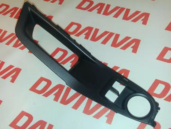Ford Fiesta (2009 - 2012) C1BB-A240A40-BDW Накладка кнопки стеклоподъемника — фото 1