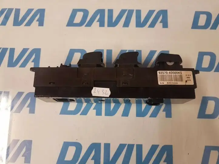 Kia Carnival (2006 - 2014) 93570-4D500KS Кнопка стеклоподъемников — фото 3