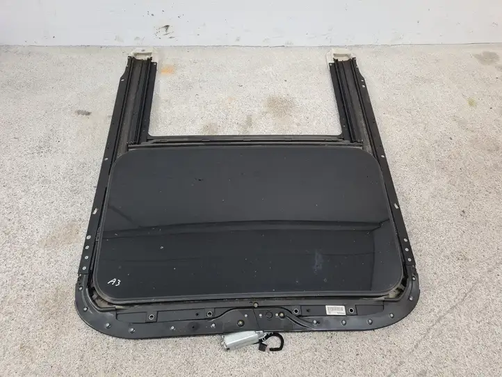 Audi A3/S3 8P (2003 - 2005) 8P0877041 Комплект люка крыши — фото 1