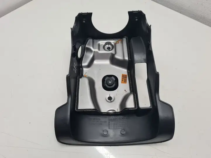 Hyundai i20 (GB IB) (2014 - 2018) 84852C8100 Обшивка рулевой колонки — фото 3