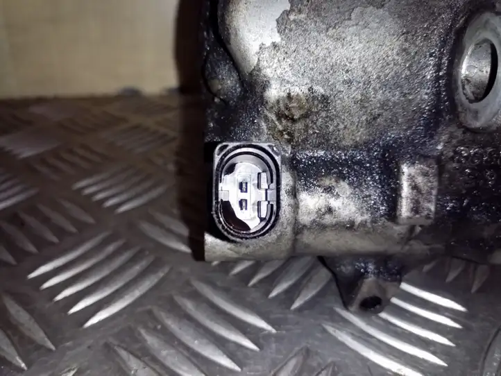 Volkswagen Tiguan (2007 - 2011) 1K0820859F Компрессор (насос) кондиционера воздуха — фото 5