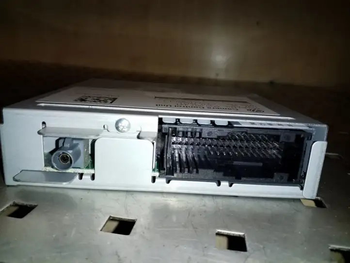 Volkswagen Tiguan (2007 - 2011) 5N0907441 Модуль управления видео — фото 2