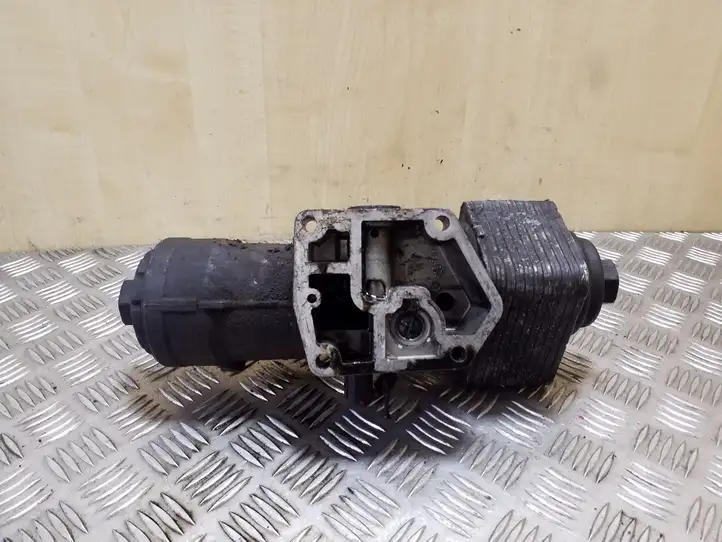 Audi A3/S3 8P (2004 - 2008) 045115389E Кронштейн масляного фильтра — фото 3