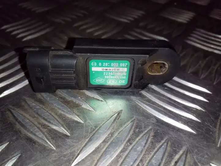 Nissan Primastar (2001 - 2014) 0281002997 Датчик давления воздуха впуска — фото 6