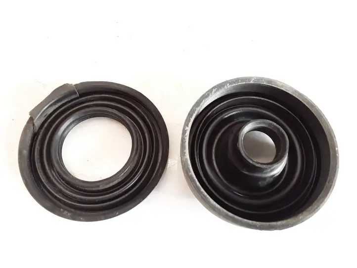Toyota Previa (XR30, XR40) II (2000 - 2006) 9922681017 Крышка фары — фото 4