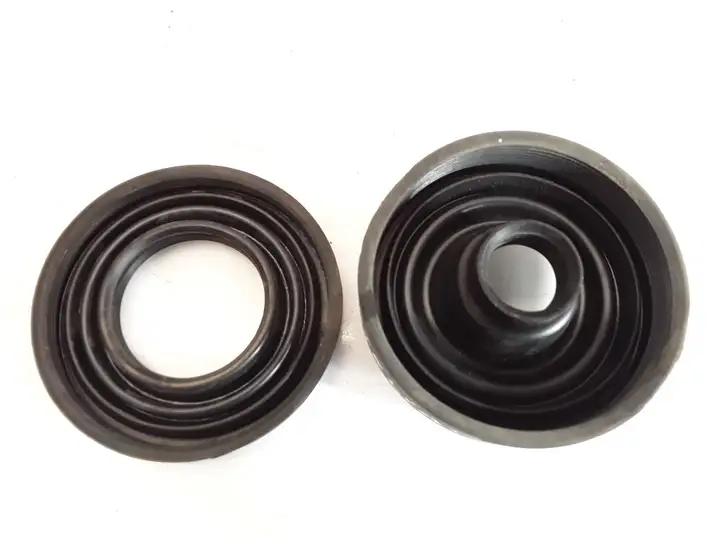 Toyota Previa (XR30, XR40) II (2000 - 2006) 9922681017 Крышка фары — фото 1