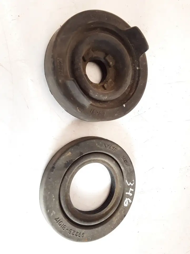 Toyota Previa (XR30, XR40) II (2000 - 2006) 9922681017 Крышка фары — фото 2
