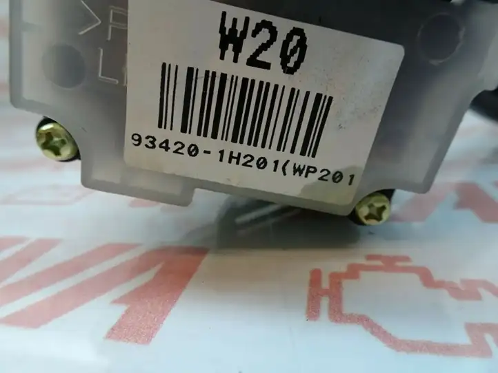 Kia Ceed (2010 - 2012) 934201H201 Переключатель стеклоочистителей — фото 6