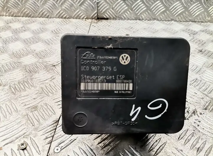 Volkswagen Golf IV (1998 - 2005) ABS блок — фото 1