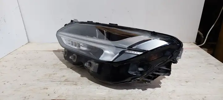 Volvo S90, V90 (2016 - 2020) 31655927 Передняя фара — фото 6