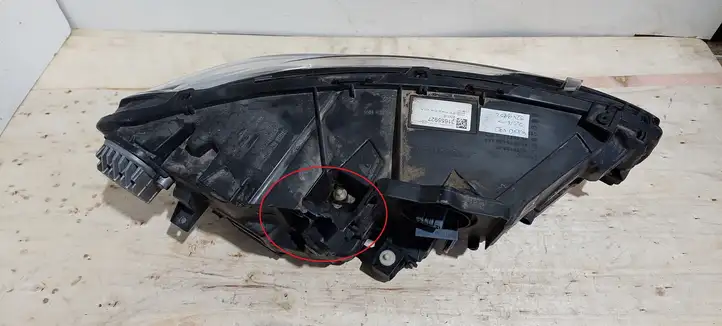 Volvo S90, V90 (2016 - 2020) 31655927 Передняя фара — фото 8