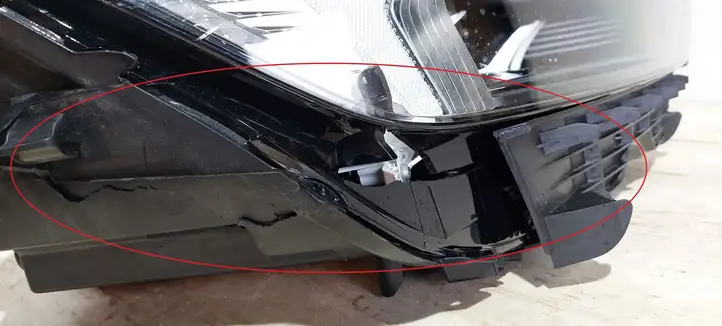 Volvo XC60 (2017 - ) Передняя фара — фото 14