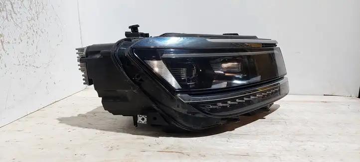 Volkswagen Tiguan (2016 - 2020) 5NB941082D Передняя фара — фото 2