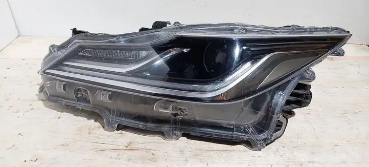 Toyota Corolla E210 E21 (2018 - ) 8115002T5100 Передняя фара — фото 1