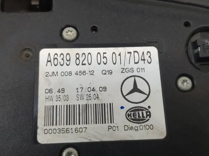 Mercedes-Benz Vito Viano W639 (2003 - 2010) A6398200501 Передняя подсветка — фото 8