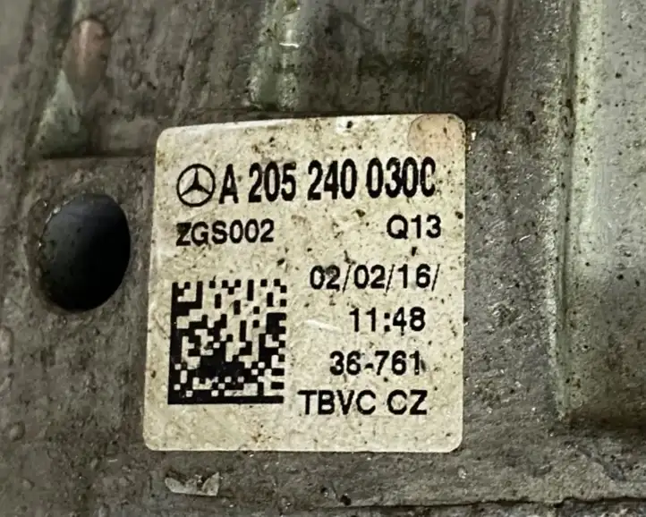 Mercedes-Benz C W205 (2014 - 2021) A2052400300 Опора двигателя — фото 7