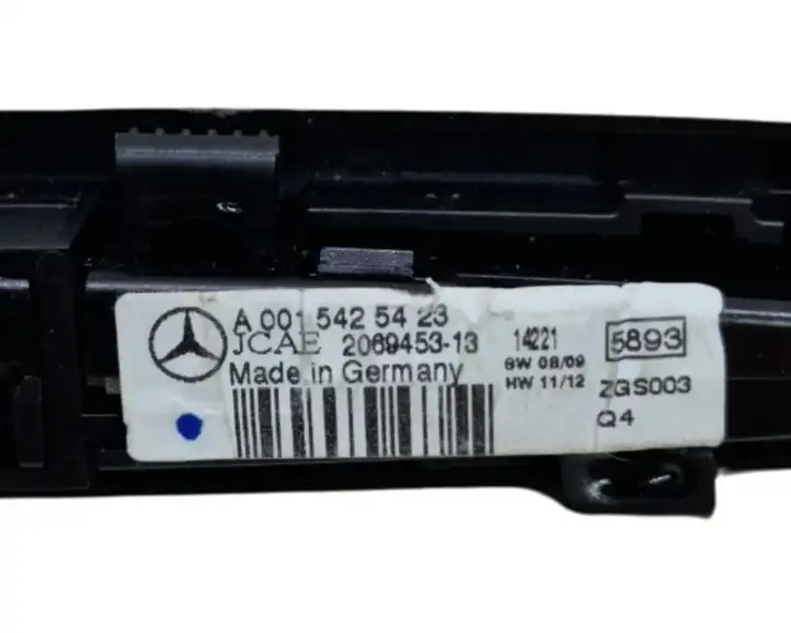 Mercedes-Benz C W205 (2014 - 2021) A0015425423 Экран парктроника PDC — фото 6