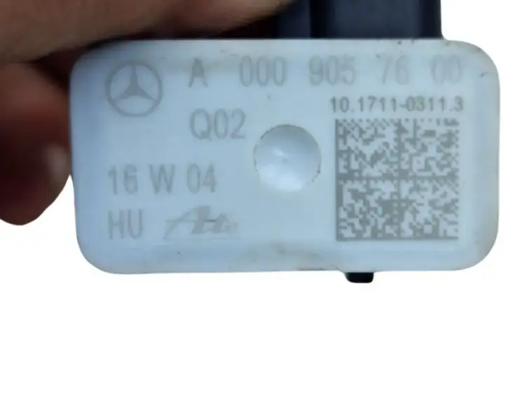 Mercedes-Benz C W205 (2014 - 2021) A0009057600 Датчик удара SRS — фото 5