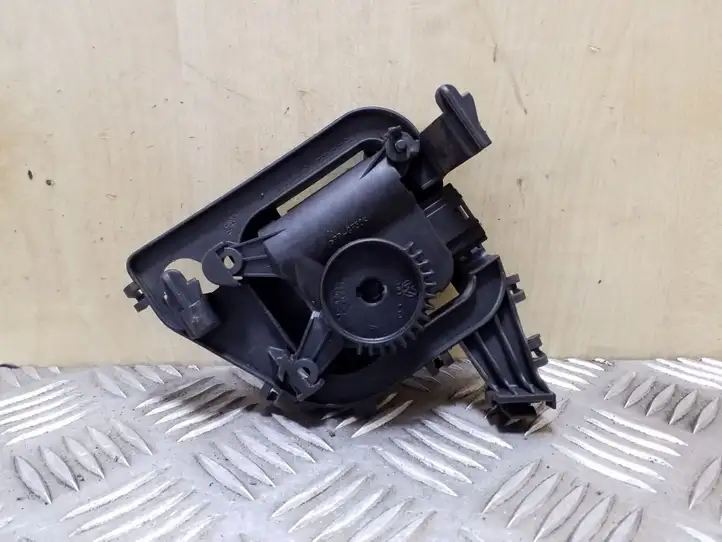 Volkswagen Polo (2005 - 2009) 0132801357 Двигатель задвижки потока воздуха — фото 2