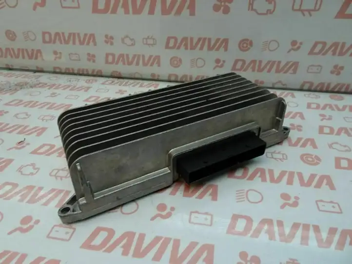 Audi A4 S4 B8 8K (2007 - 2011) 8T0035223AH Усилитель звука — фото 4