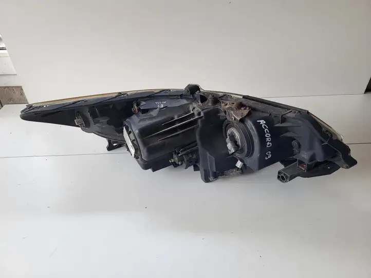 Honda Accord (2008 - 2016) Передняя фара — фото 3