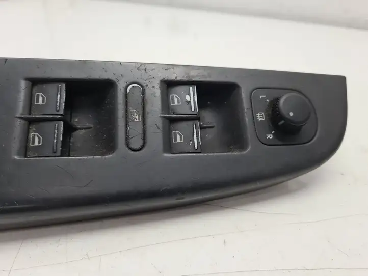 Volkswagen Golf V (2003 - 2009) 1K4868049A Блок кнопок стеклоподъемников — фото 2