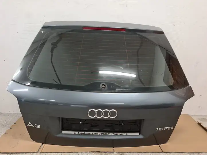 Audi A3/S3 8P (2003 - 2005) Крышка багажника — фото 1