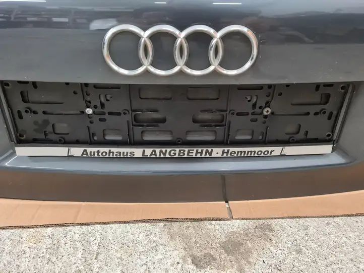 Audi A3/S3 8P (2003 - 2005) Крышка багажника — фото 6