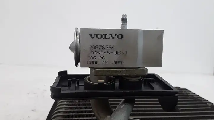 Volvo V70 (2004 - 2007) Испаритель кондиционера — фото 2