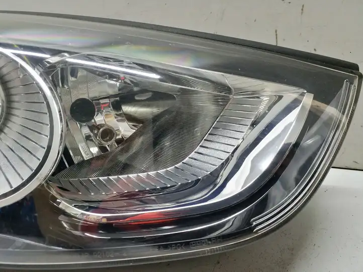 Hyundai ix35 (2009 - 2013) Передняя фара — фото 8