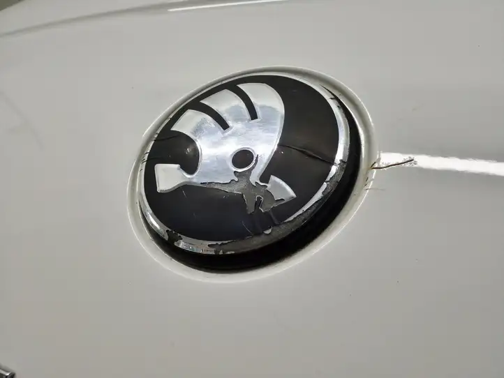 Skoda Superb B6 (3T) (2008 - 2015) Крышка багажника — фото 6