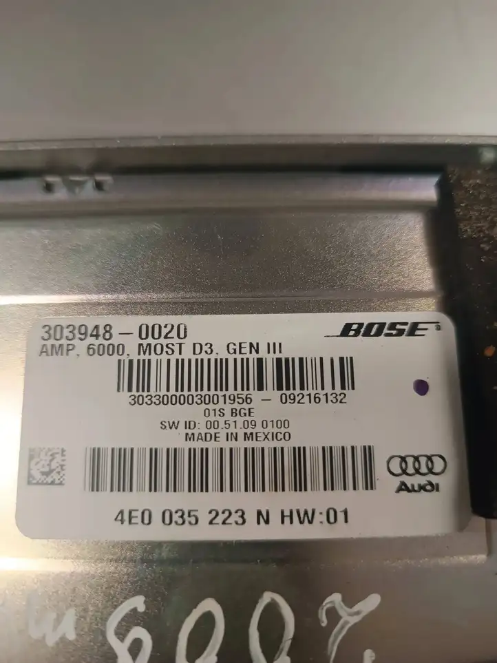 Audi A8 S8 D3 4E (2007 - 2010) 4E0035223N Усилитель звука — фото 4