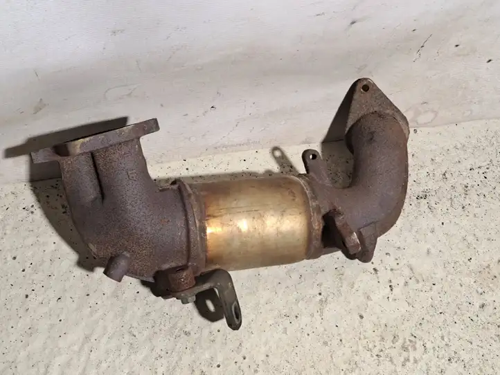 Toyota Corolla Verso E121 (2001 - 2004) 2705 Катализатор / DPF / FAP — фото 2