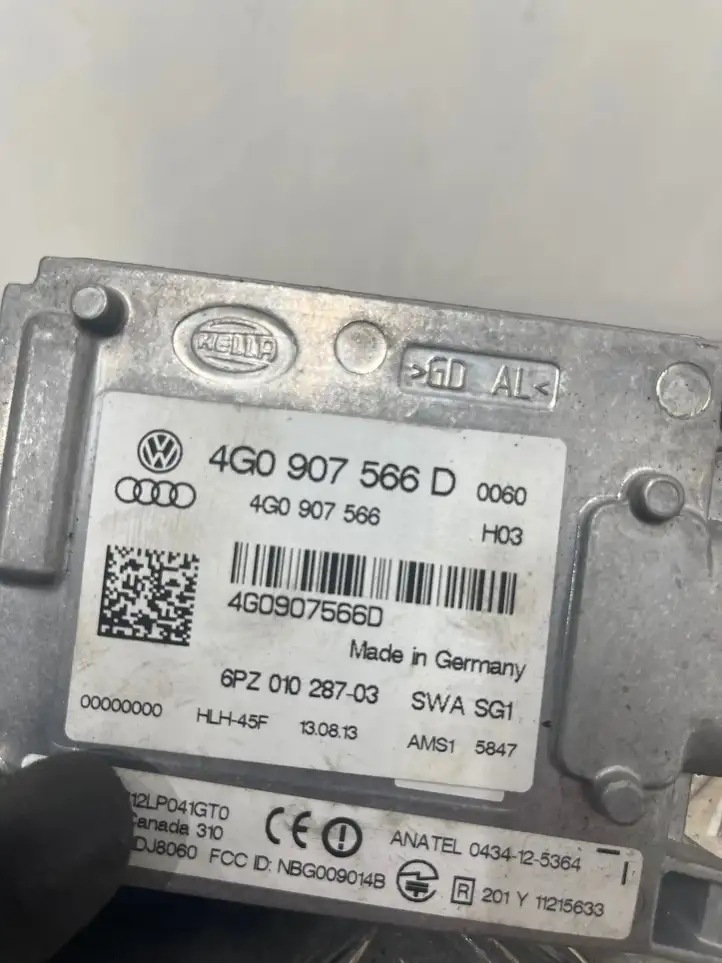 Audi A6 C7 (2011 - 2014) 4G0907566D Радар контроля слепых зон — фото 4