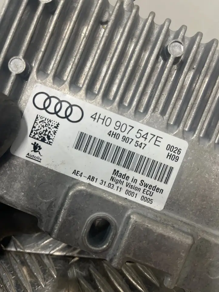 Audi A8 S8 D4 4H (2010 - 2014) 4H0907547E Модуль управления камерой — фото 4