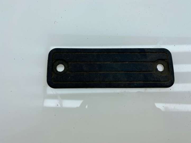Subaru Legacy (2003 - 2009)  95020AC000 Опора ноги