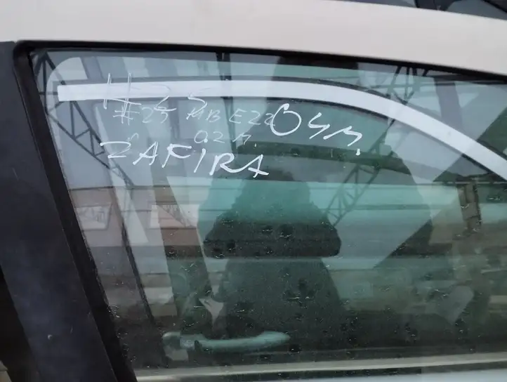 Opel Zafira B (2003 - 2006) Дверь — фото 2