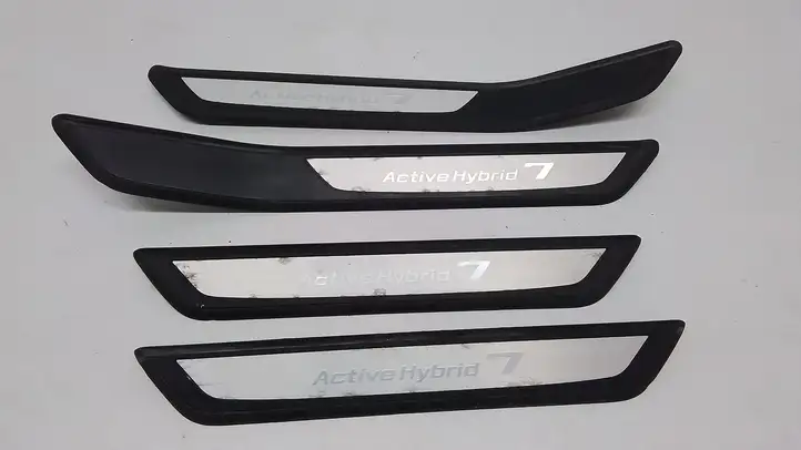 BMW 7 F01 (2008 - 2016) 7181011 Внутренняя обшивка порога (комплект) — фото 1