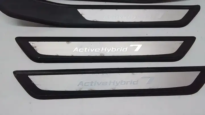 BMW 7 F01 (2008 - 2016) 7181011 Внутренняя обшивка порога (комплект) — фото 5