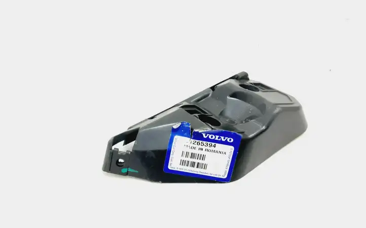 Volvo V50 (2004 - 2008) 31265394 Кронштейн переднего бампера — фото 1