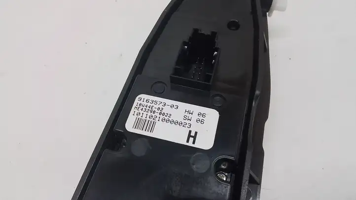 BMW 7 F01 (2008 - 2016) 9163573 Блок кнопок стеклоподъемников — фото 3