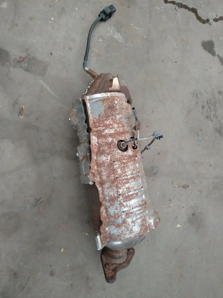 Honda Civic IX (2011 - 2017) Катализатор / DPF / FAP — фото 3